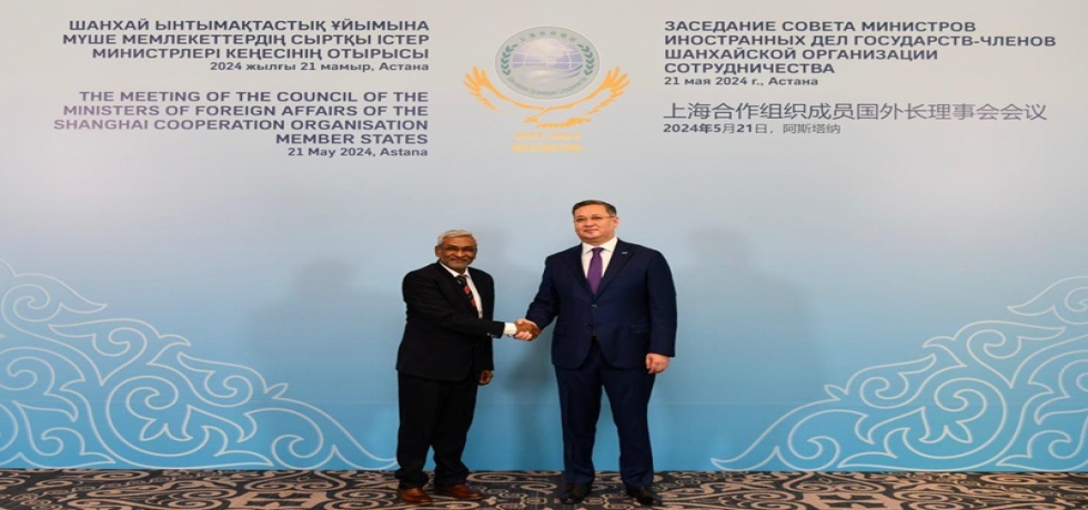 The Head of the Indian delegation Shri Dammu Ravi, Secretary (Economic Relations) was welcomed by the Deputy Prime Minister – Minister of Foreign Affairs of the Republic of Kazakhstan Murat Nurtleu at the Meeting of Council of Foreign Ministers in Astana on 21st March 2024.